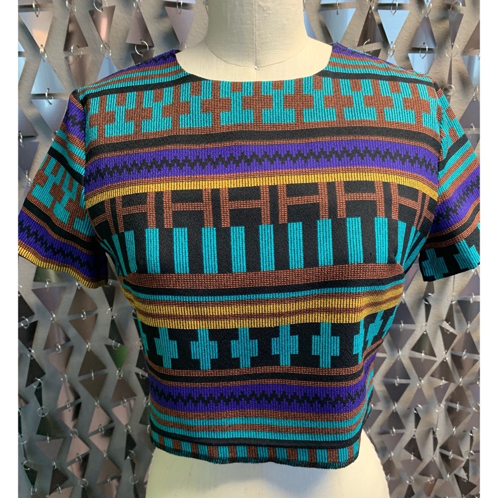 Women’s crop top small